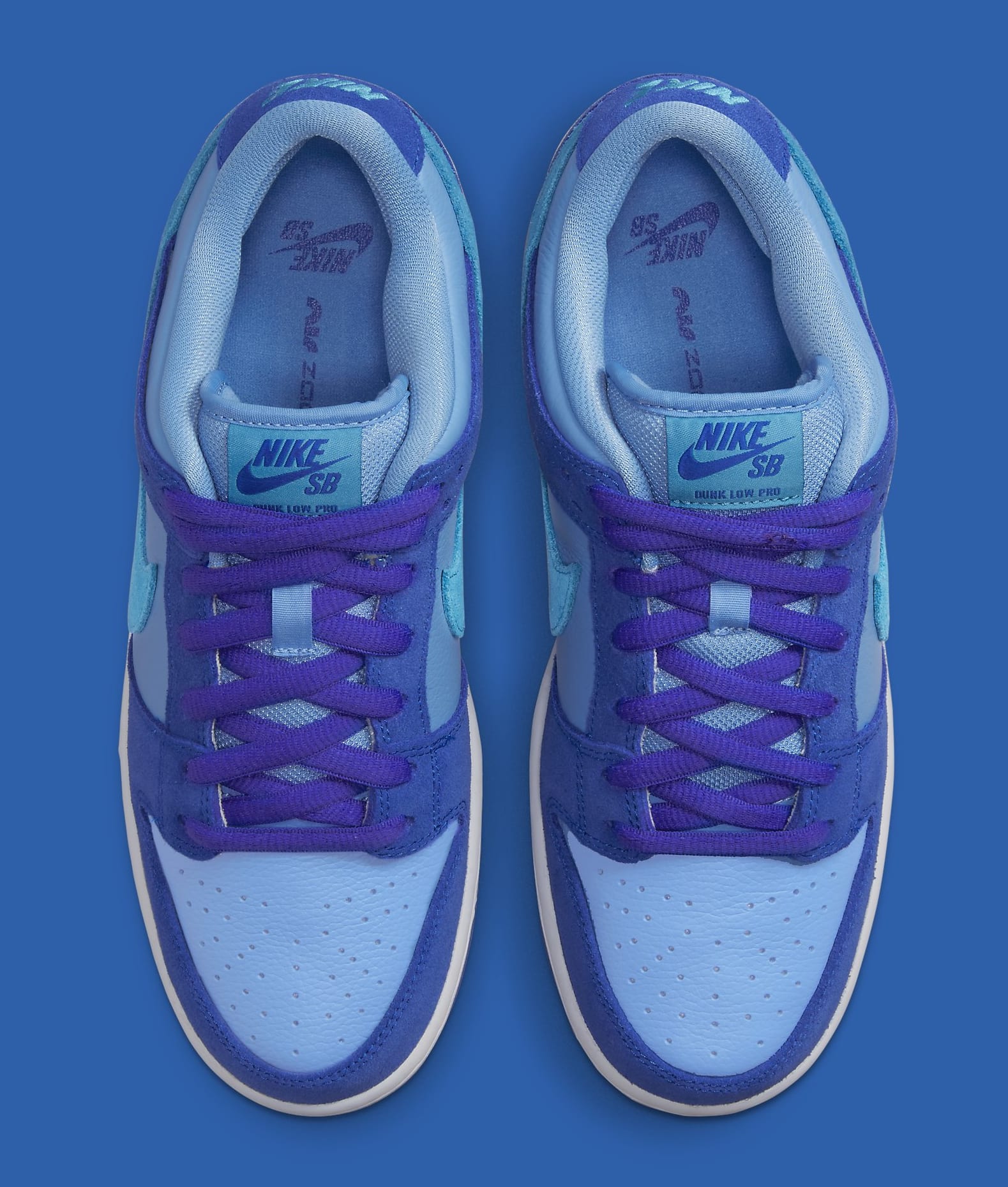 Nike SB Dunk Low 'Blue Raspberry' DM0807 400 Top