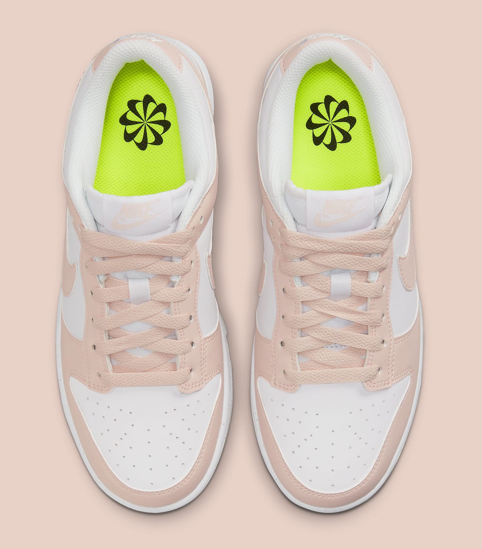 women's dunk low move to zero