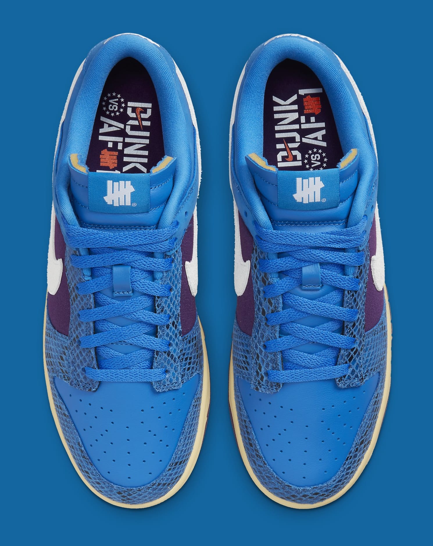 undefeated dunk low
