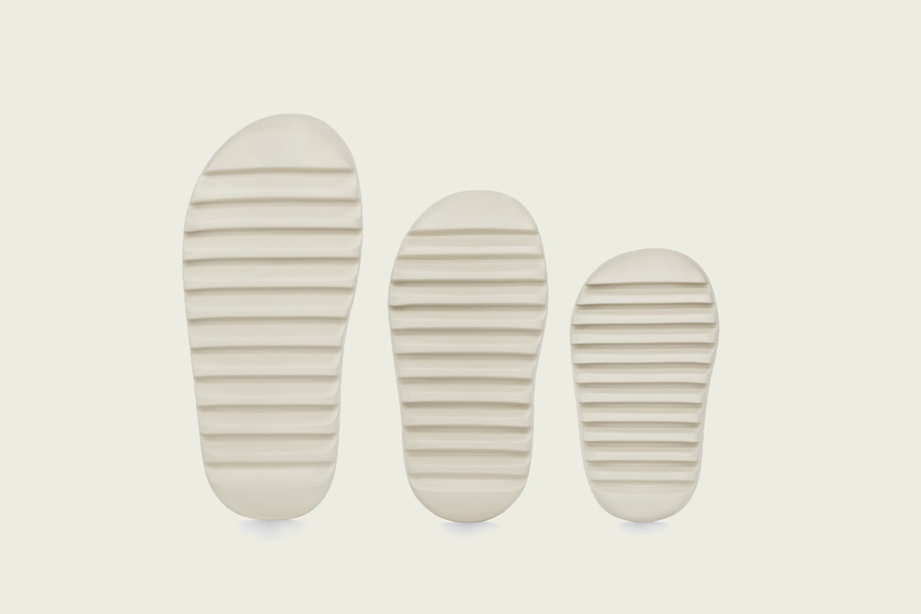 Adidas Yeezy Slide ResinX Kanye West outdoor slippers.
