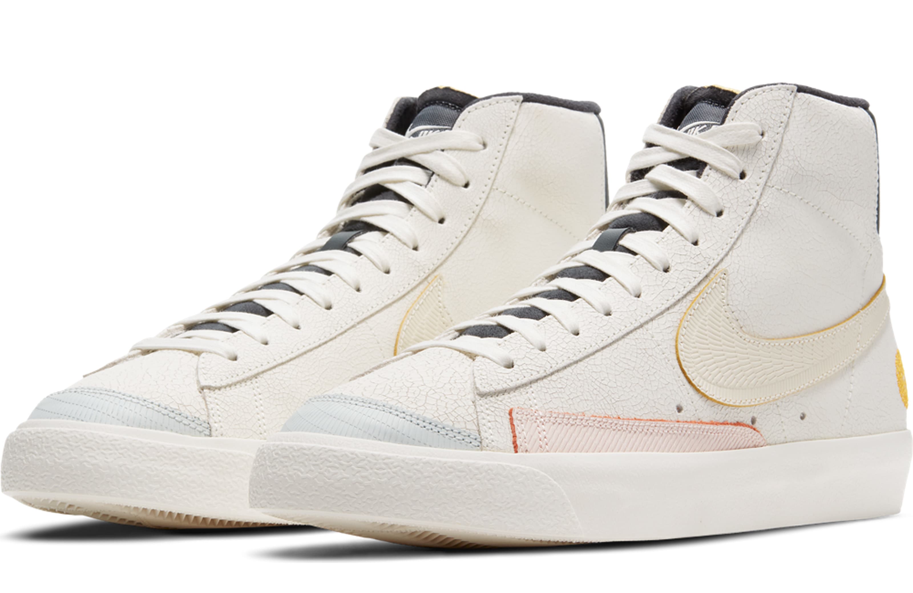 dia de los muertos nikes 2020