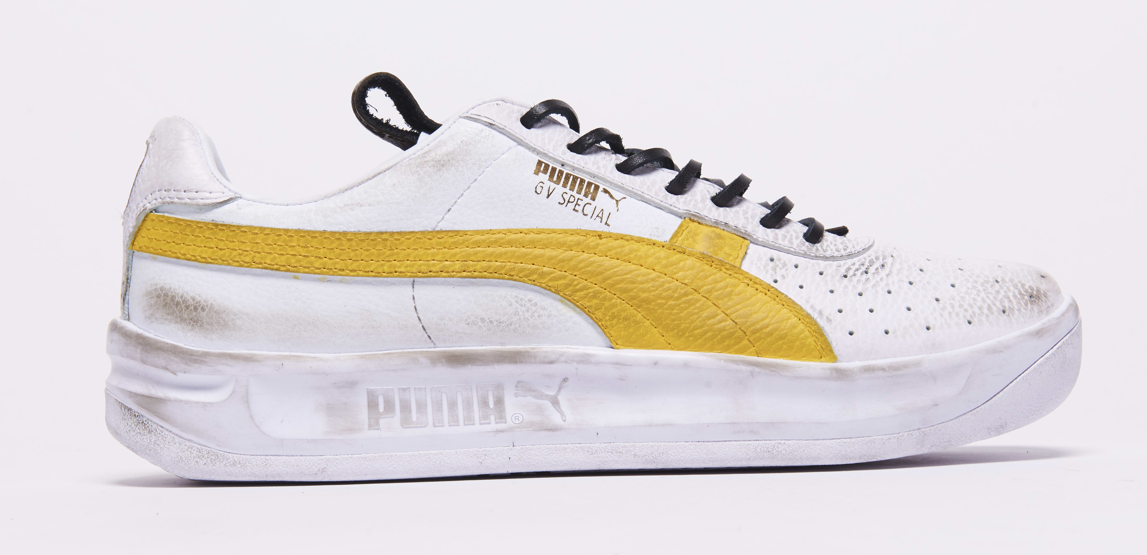 The walking dead x puma gv special