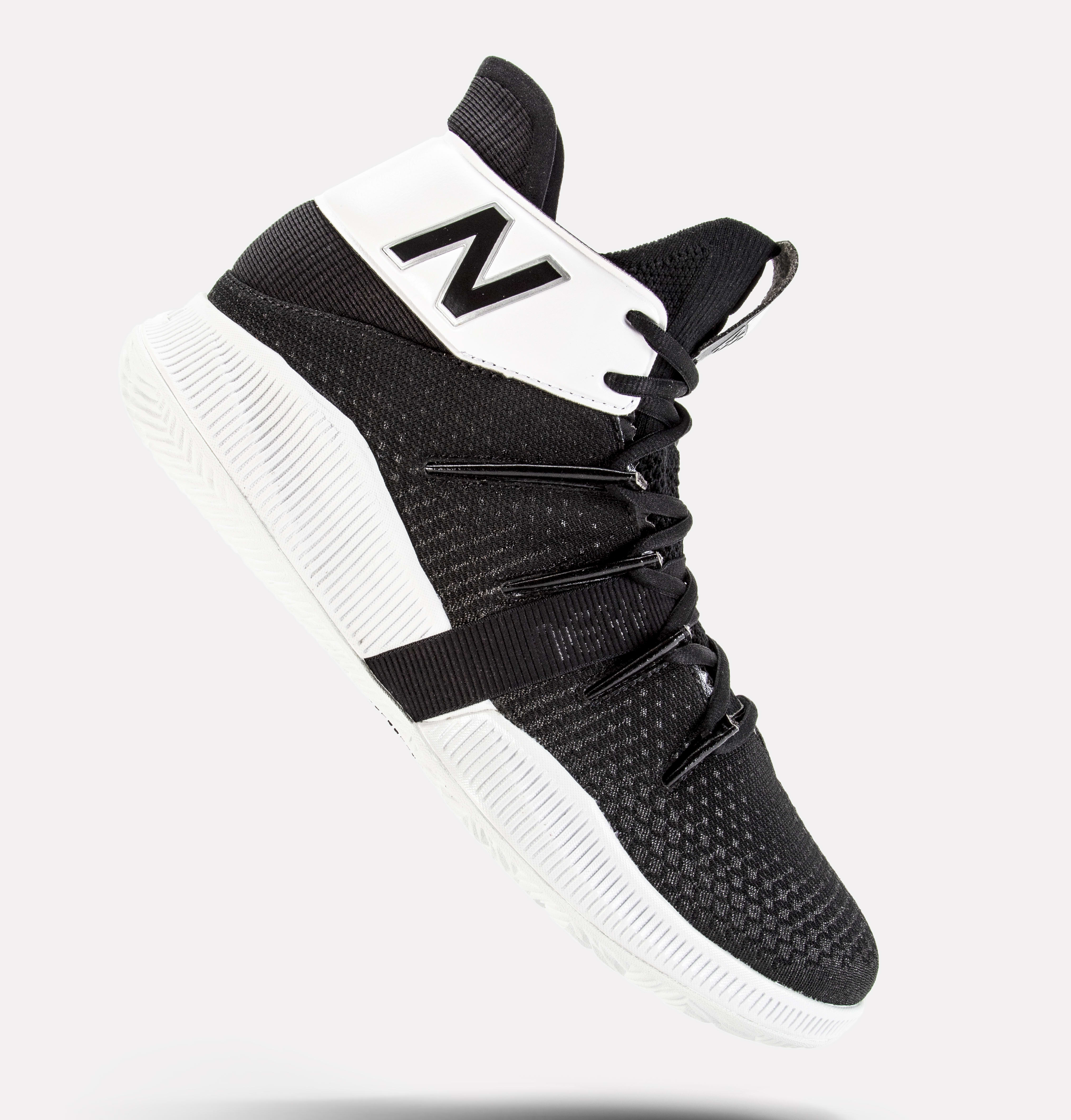 new balance omn1s black white