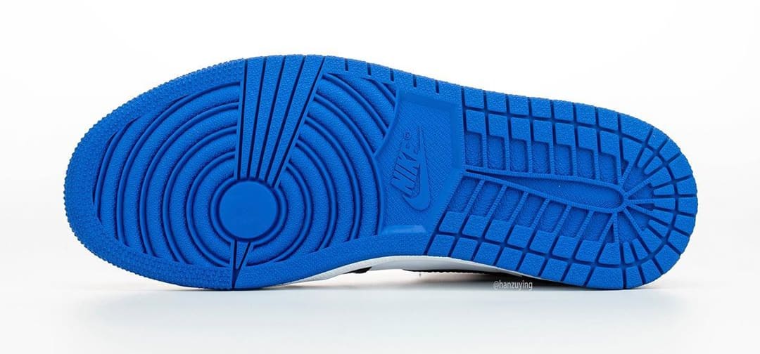 air-jordan-1-retro-high-og-game-royal-555088-041-outsole