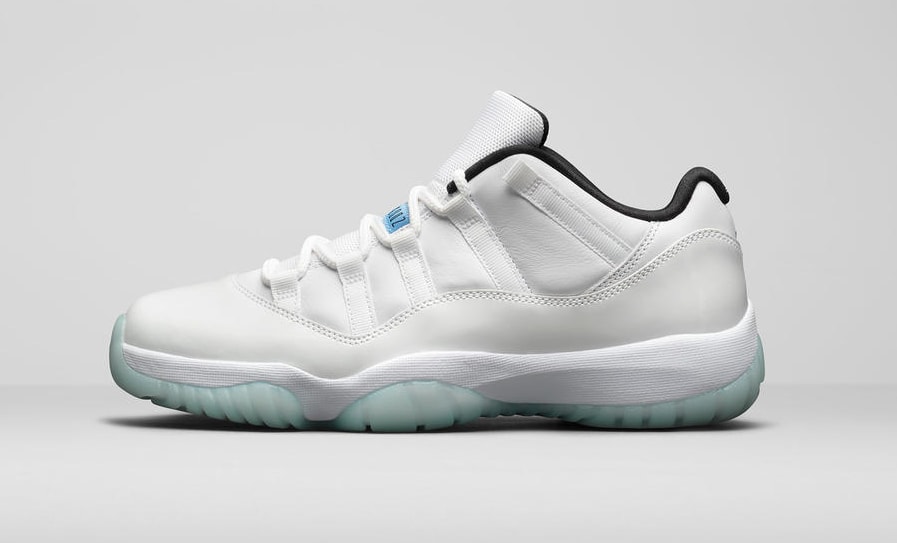 Air Jordan 11 Retro Low 'Legend Blue' Lateral