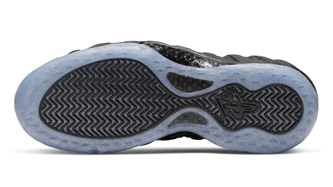 nike foamposite one mini swoosh