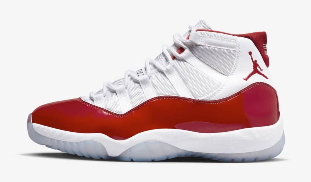 Air Jordan 11 'Cherry' CT8012-116 (Lateral)