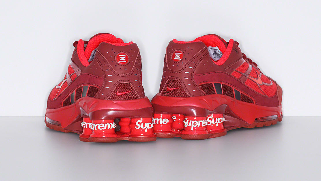 supreme x nike shoe