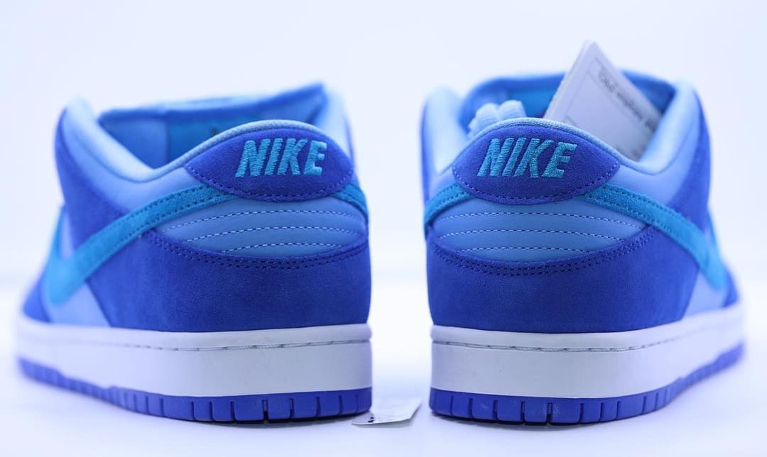 Nike SB Dunk Low 'Blue Raspberry' Sample