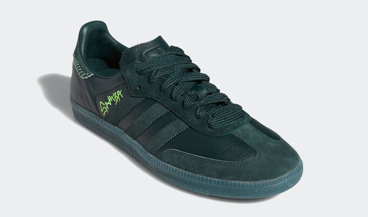 https://images.solecollector.com/images/fl_lossy,q_auto/c_crop,h_708,w_1200,x_0,y_38/bdypmn4bnutzbxbdf3et/jonah-hill-adidas-samba-green-fw7458-front