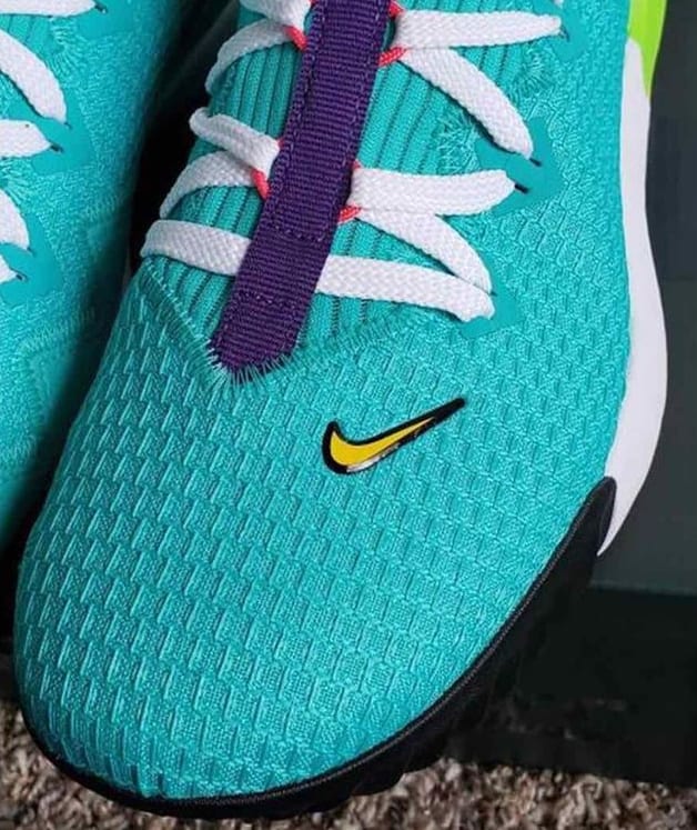 lebron xvi low hyper jade