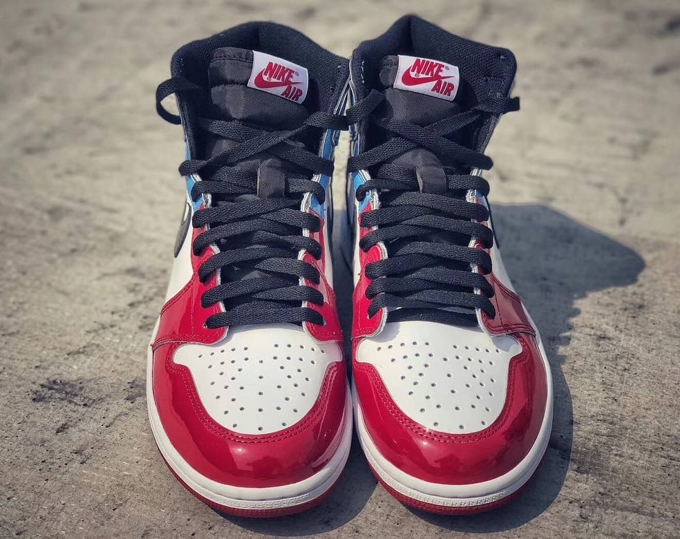 Air Jordan 1 Retro High OG 'UNC to Chicago' First Look Front