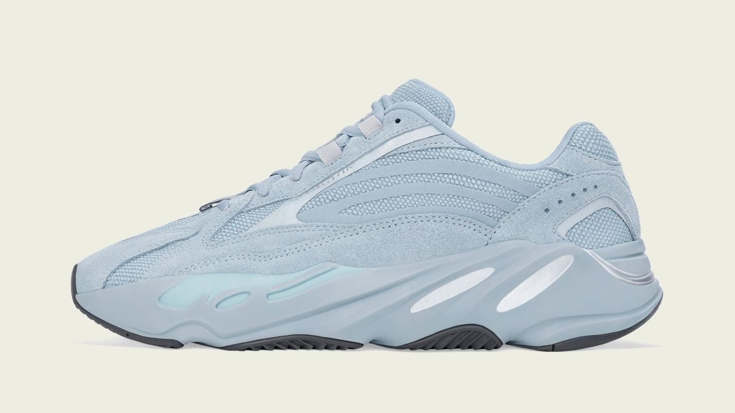 all blue yeezy 700