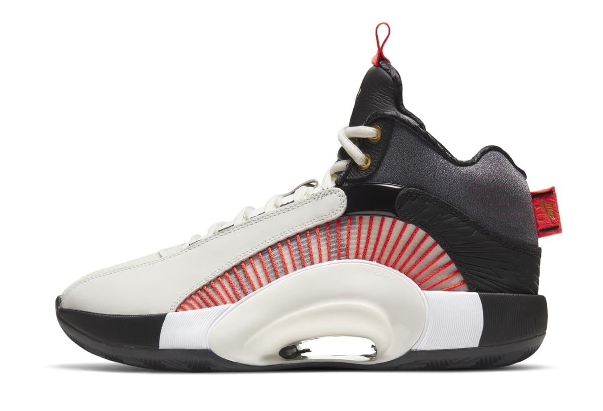 Titan x Air Jordan 35 Lateral
