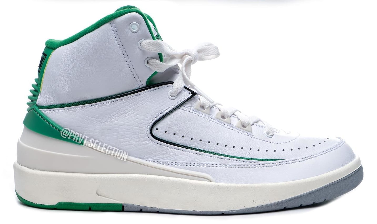 Air Jordan 2 Retro 'Lucky Green' DR8884 103 Lateral