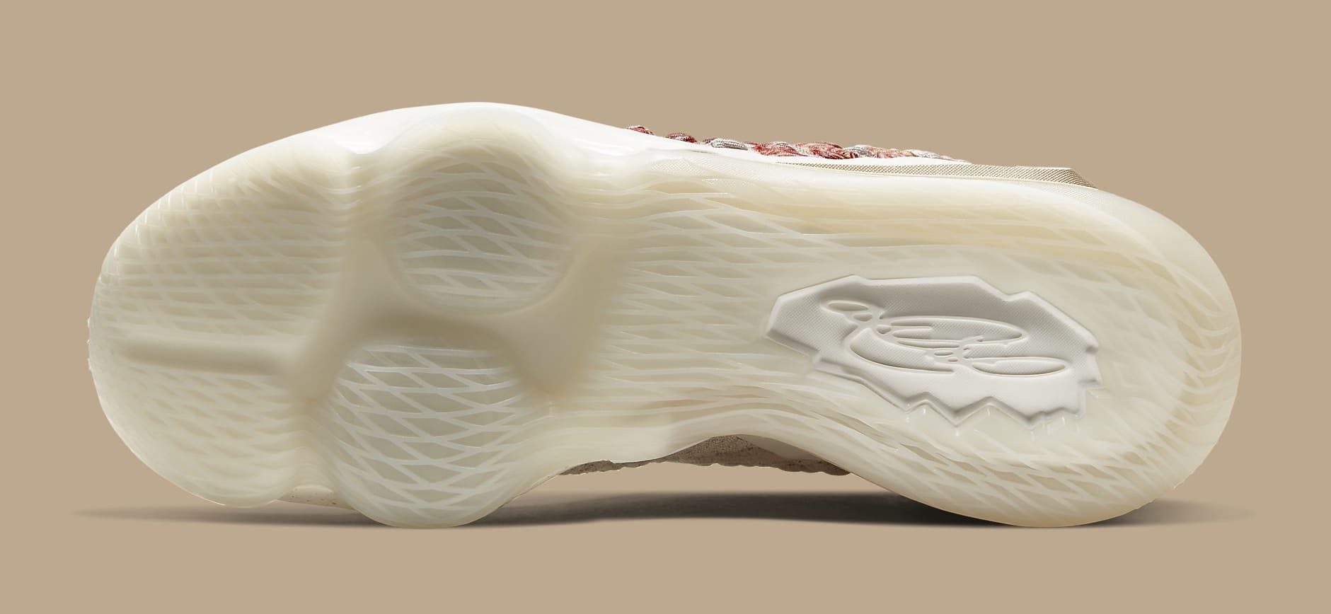 nike-lebron-17-win-win-ct3466-001-outsole