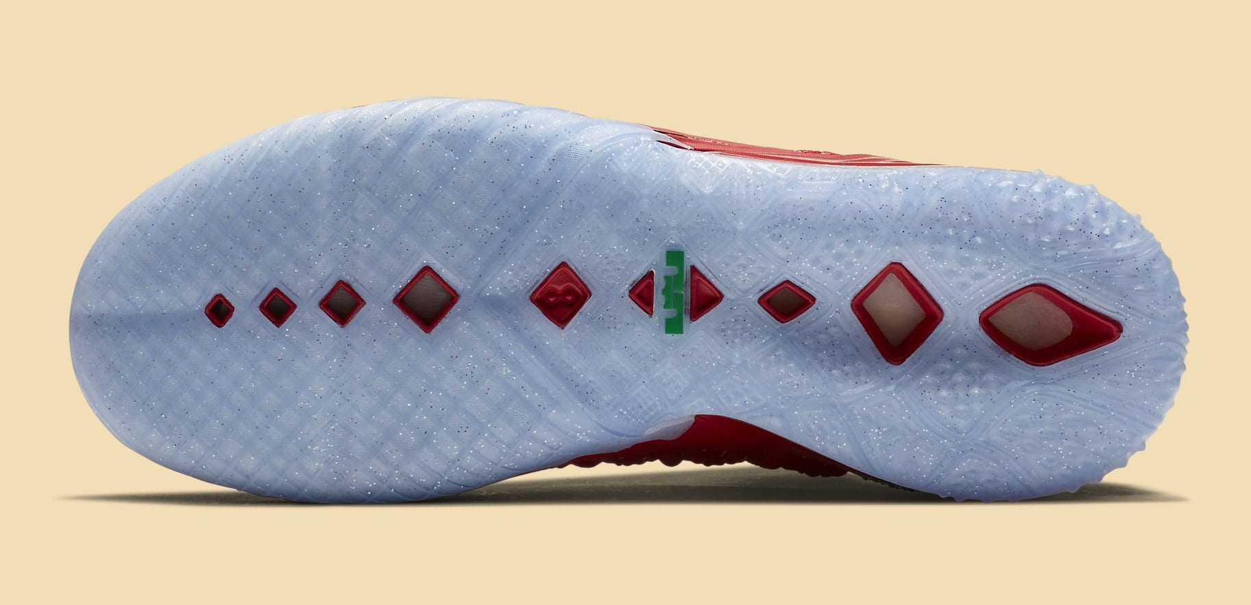 Nike LeBron 18 X-Mas in LA Release Date DB8148-601 Sole