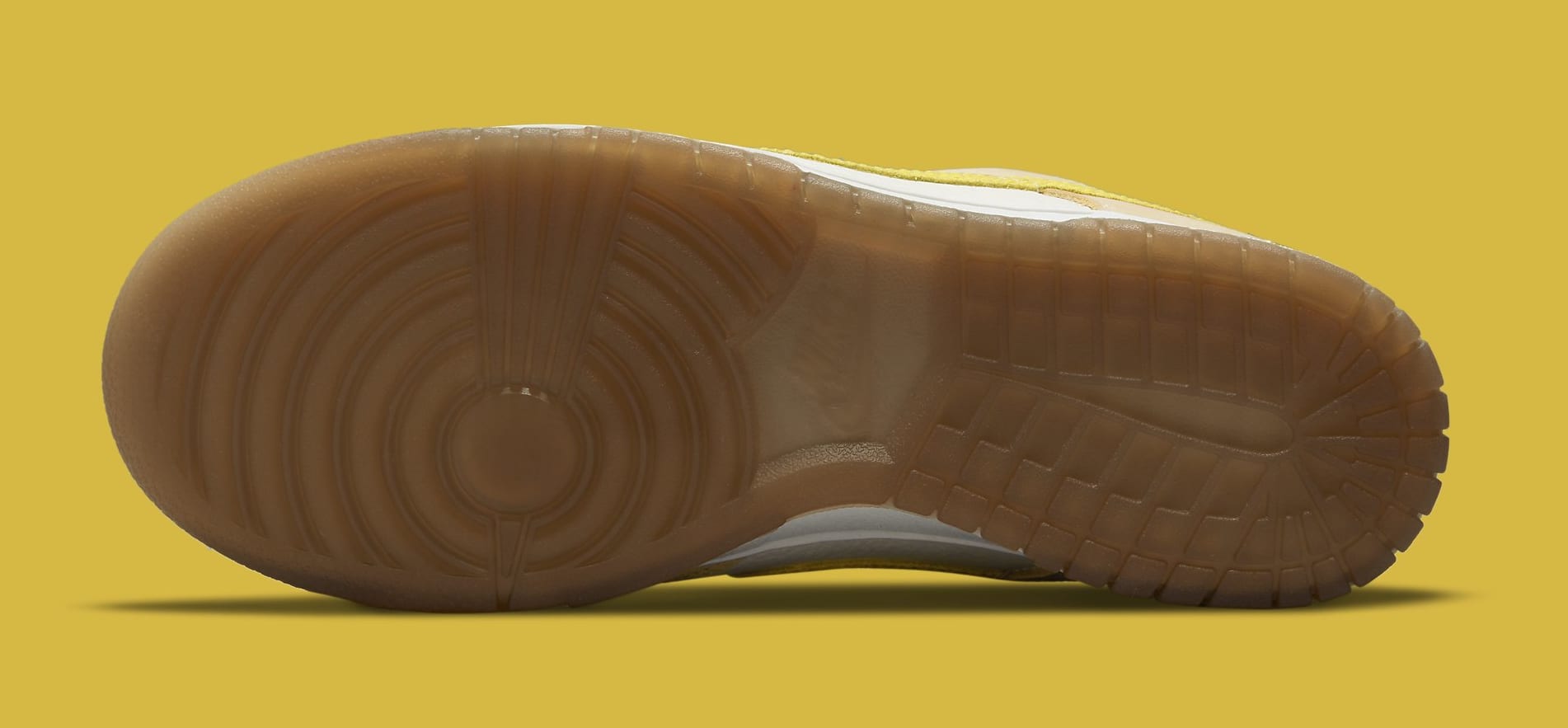 nike shoes very low price