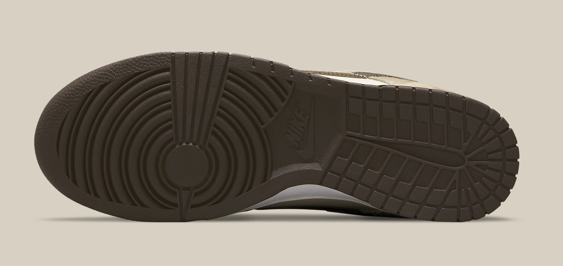 dunk low beach baroque