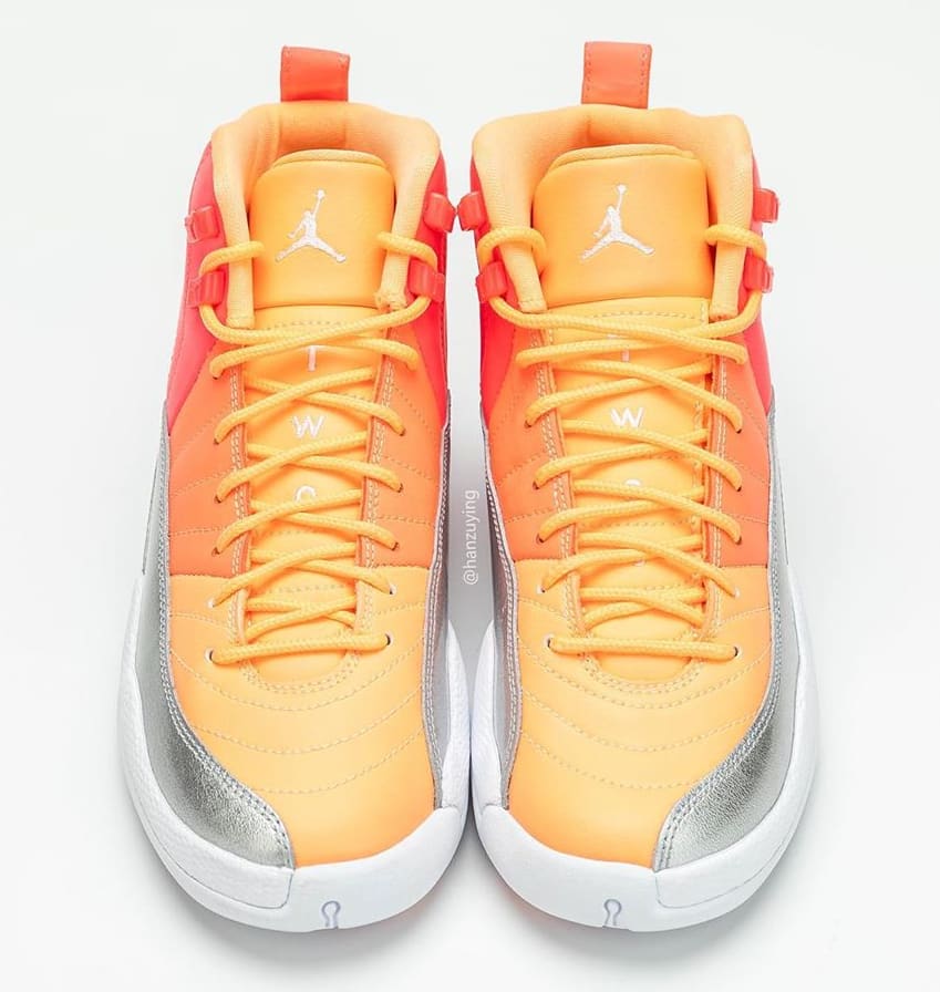 lavanda Día abdomen Air Jordan 12 Retro GS 'Hot Punch' Release Date 510815-601 | Sole Collector