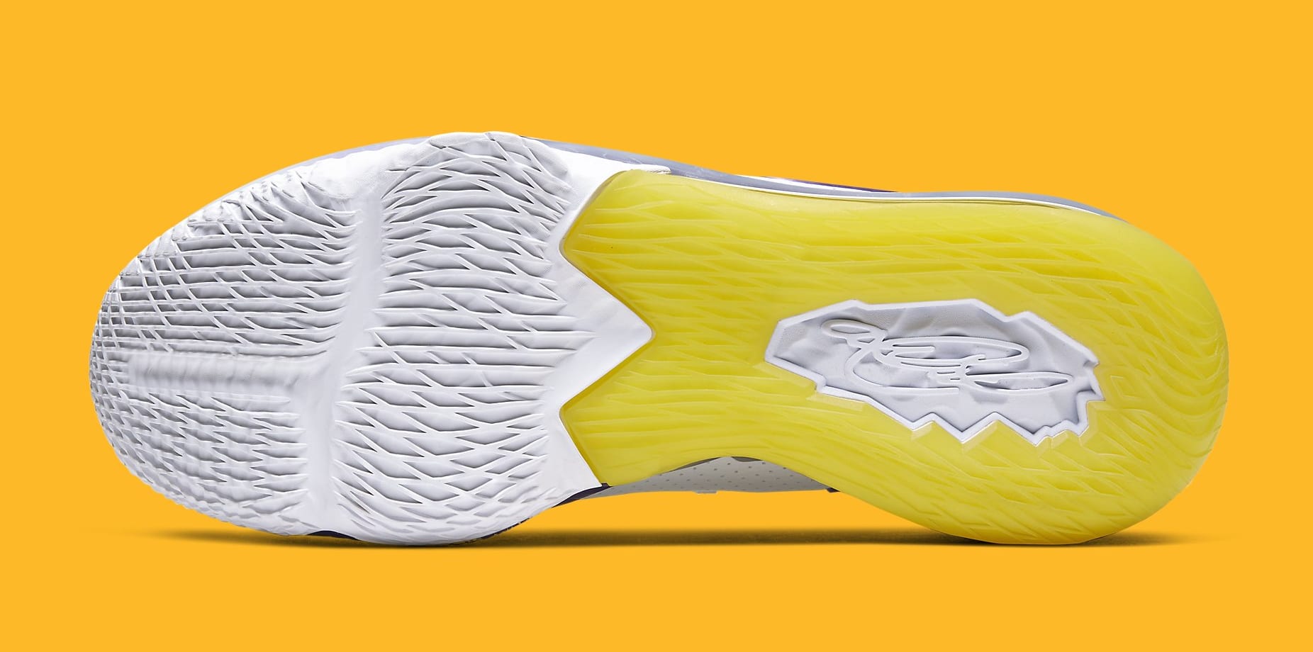 nike lebron 17 low lakers