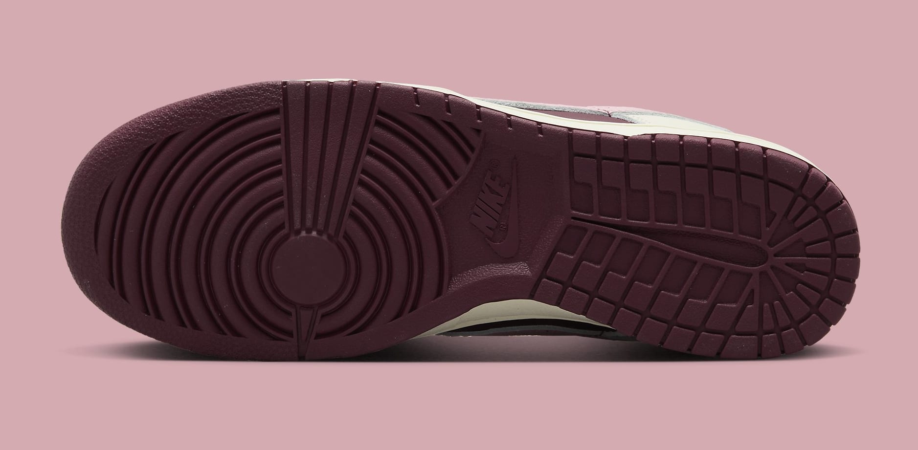 Nike Dunk Low 'Valentine's Day' 2023 DR9705 100 Outsole