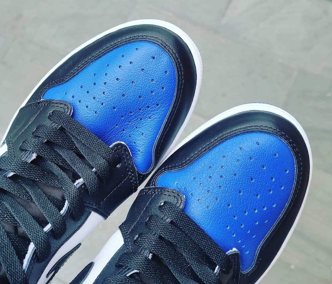 air-jordan-1-retro-high-og-game-royal-555088-041-toe