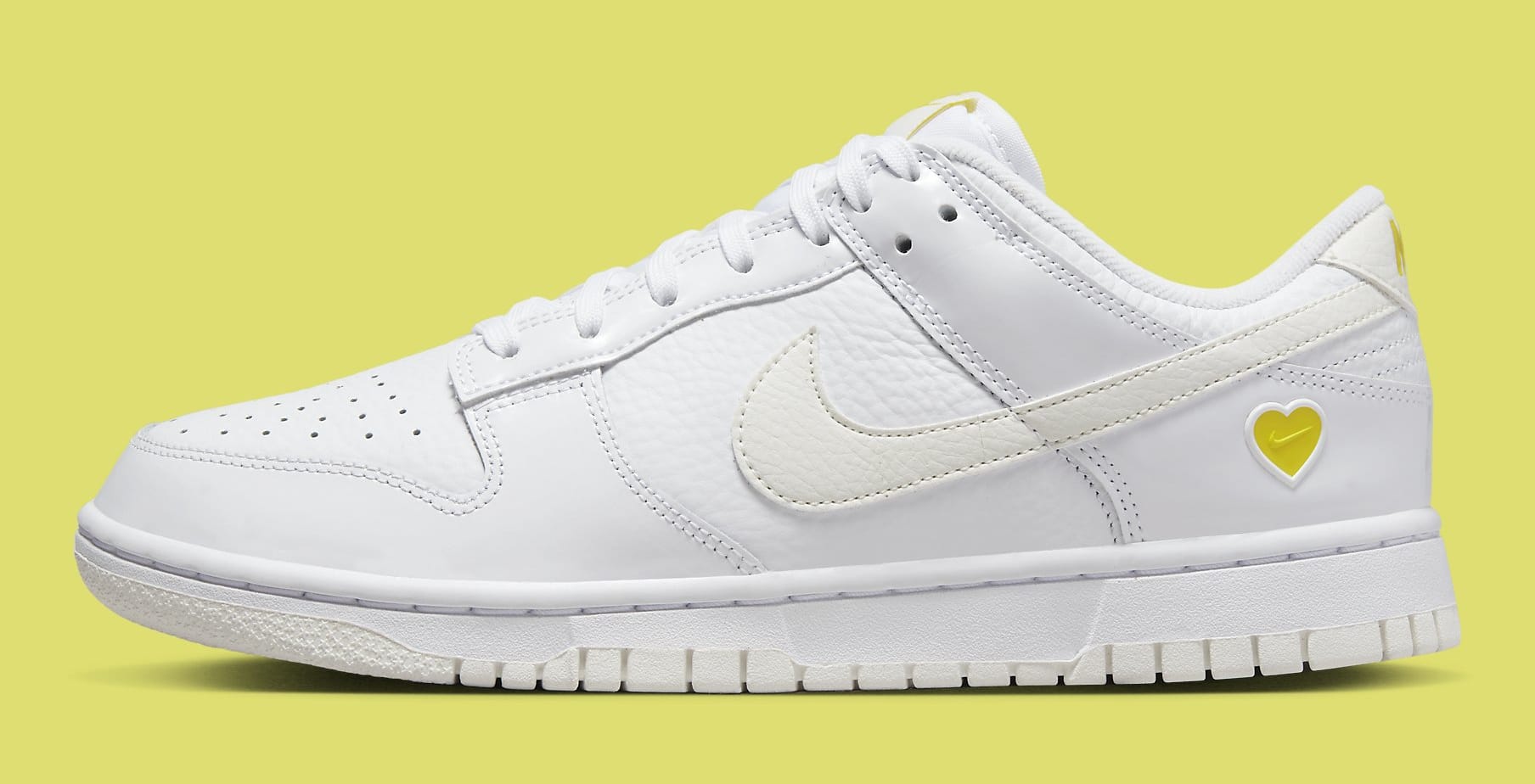 Nike Delivers Simple Dunk Lows for Valentine's Day Releasing