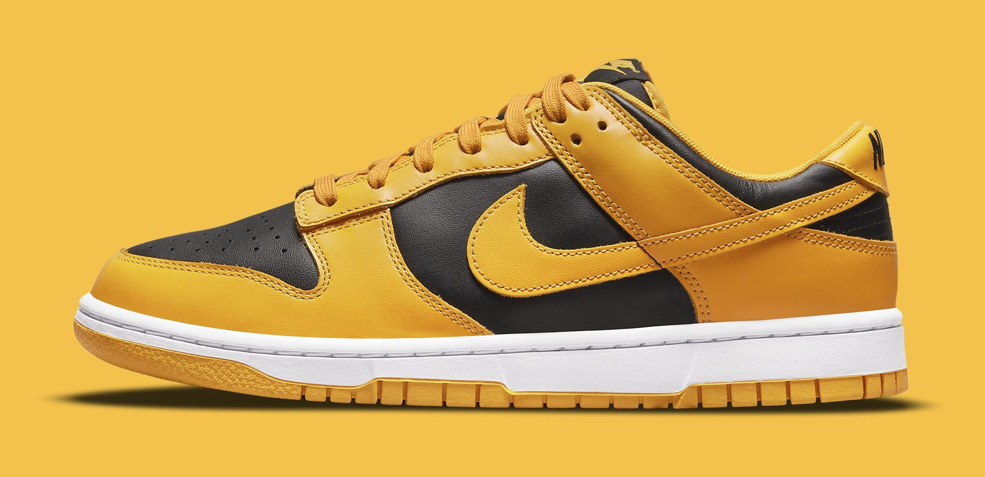 dunk low iowa