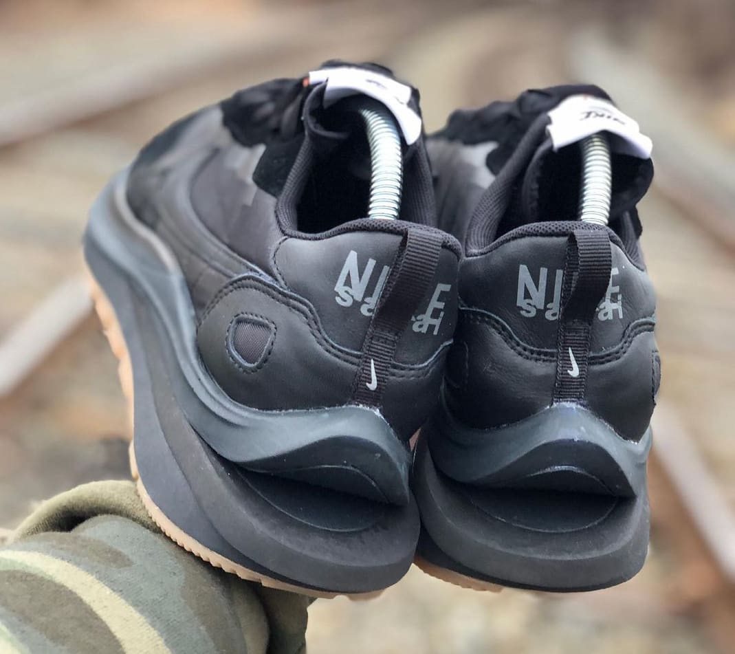 Sacai x Nike VaporWaffle 'Black Nylon' Heel