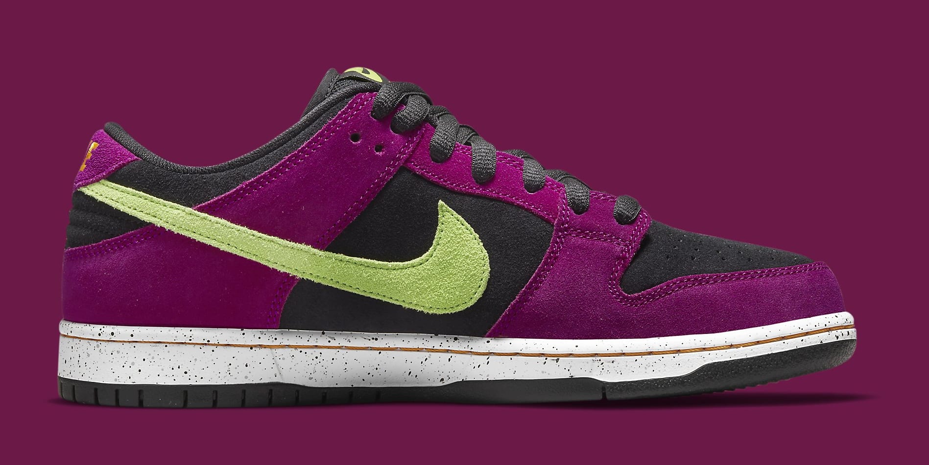 plum sb dunks