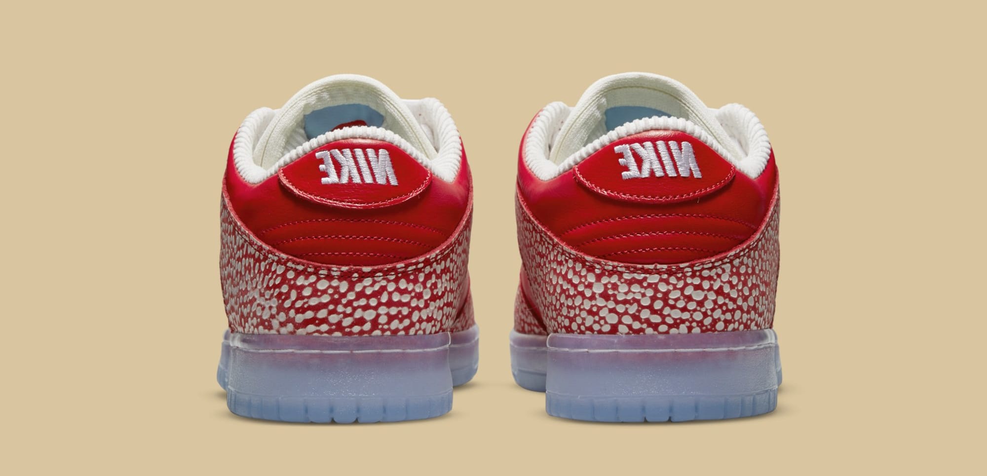 Stingwater x Nike SB Dunk Low DH7650-600 (Heel)