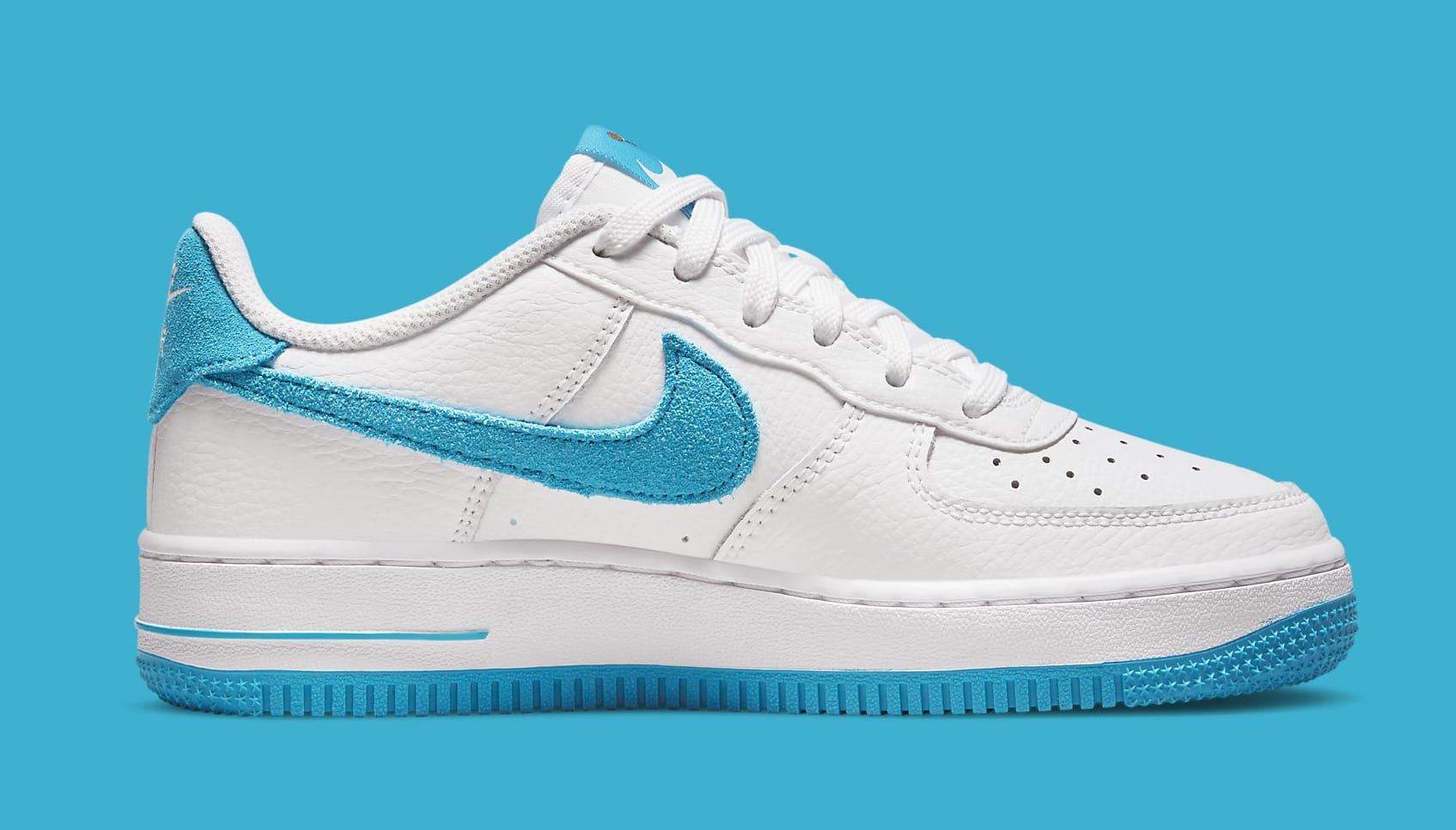 glow in the dark space jam air force 1