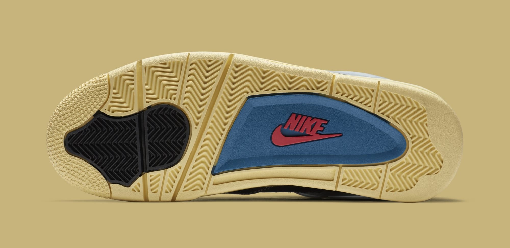Union x Air Jordan 4 Retro 'Off-Noir' DC9533-001 Outsole