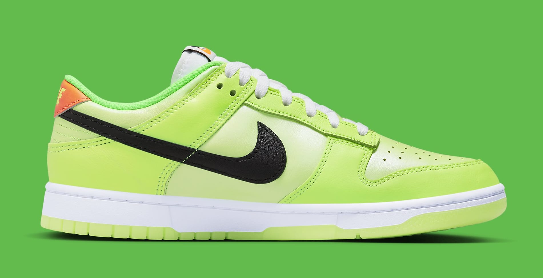 Nike Dunk Low 'Glow-in-the-Dark' Release Date 2023 FJ4610-702 | Sole ...