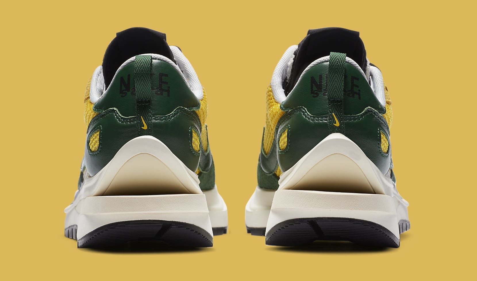 Sacai x Nike VaporWaffle 'Tour Yellow' CV1363-700 Heel