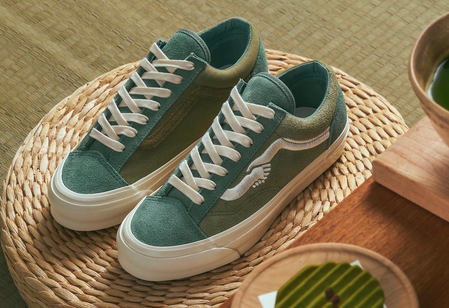 moord verklaren Berg Notre x Vans Old Skool Café Drinks Release Date Feb. 2022 | Sole Collector