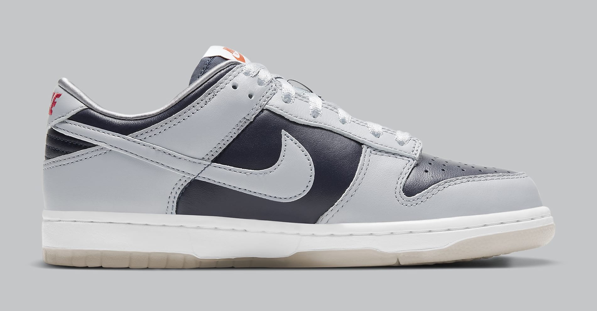 nike dunk navy low
