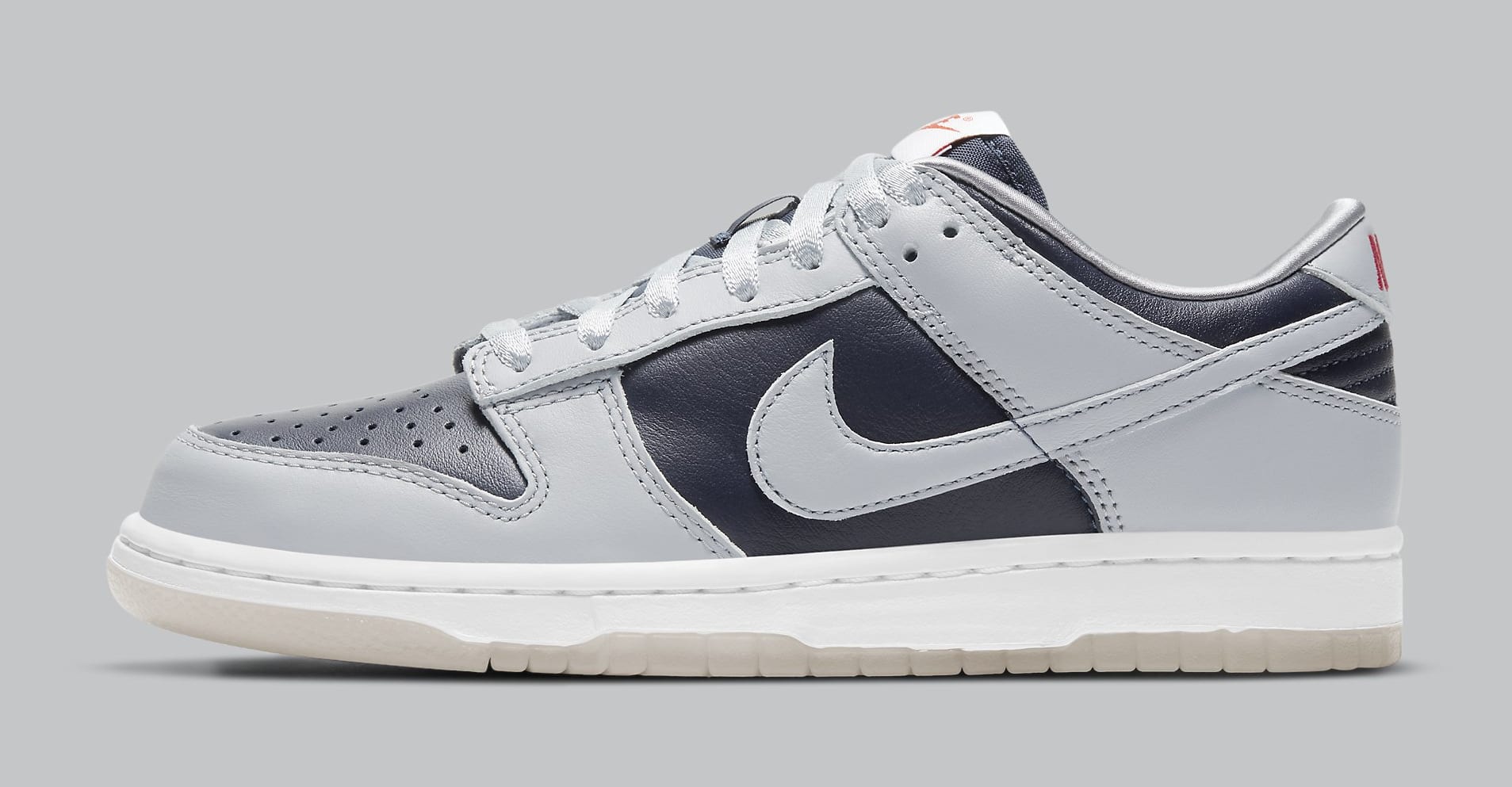 Nike Dunk Low Women's 'College Navy' DD1768-400 Lateral