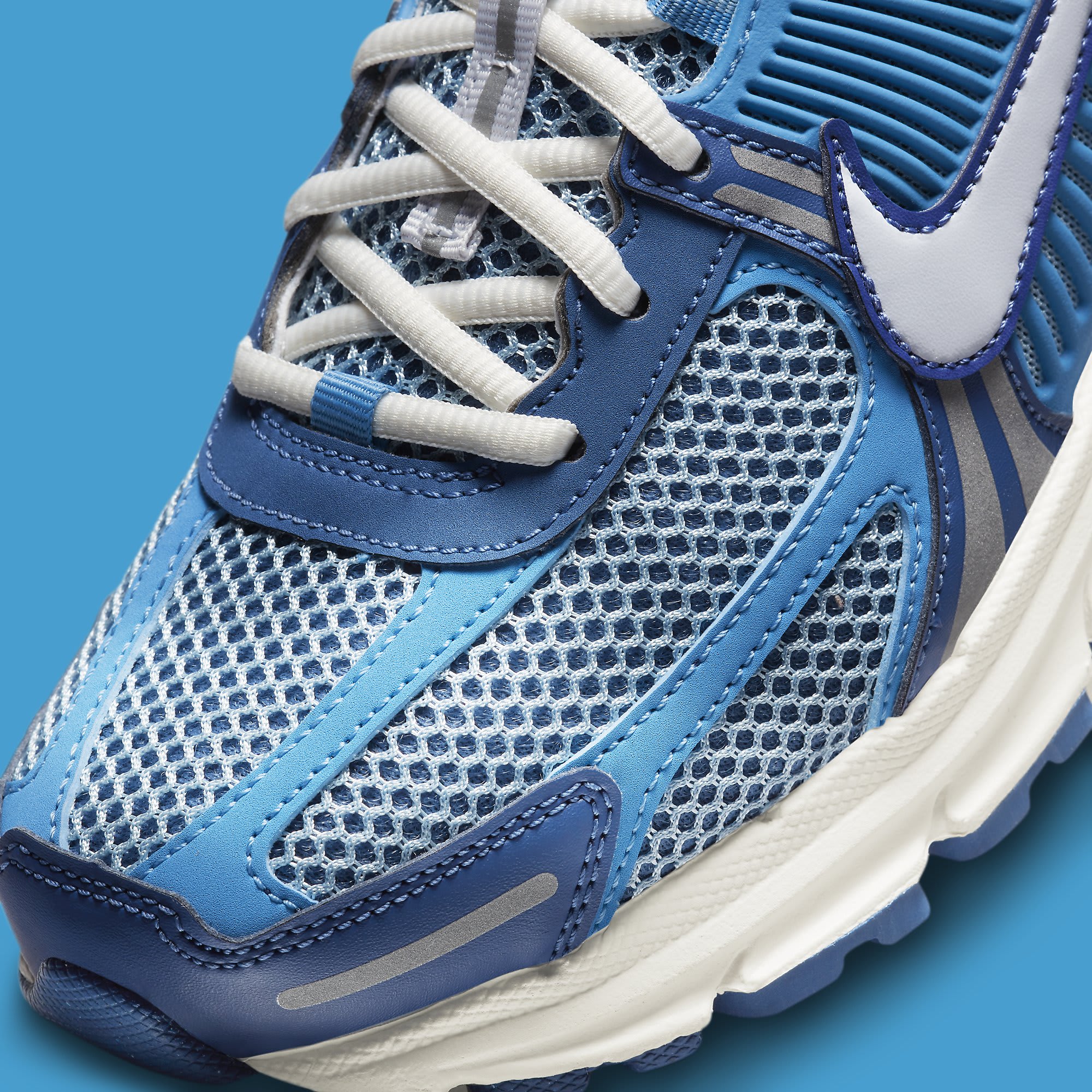 Nike Zoom Vomero 5 Worn Blue Release Date FB9149-400 Toe Detail