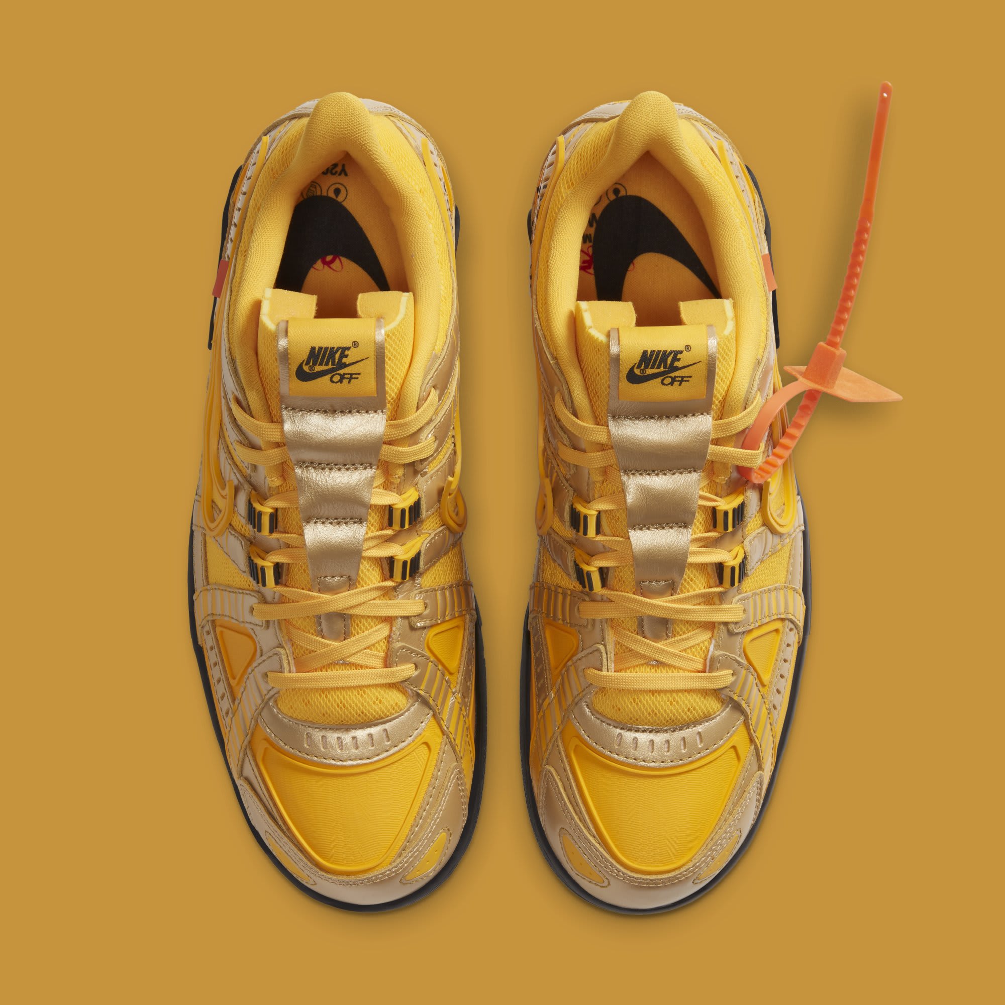 nike rubber dunk university gold