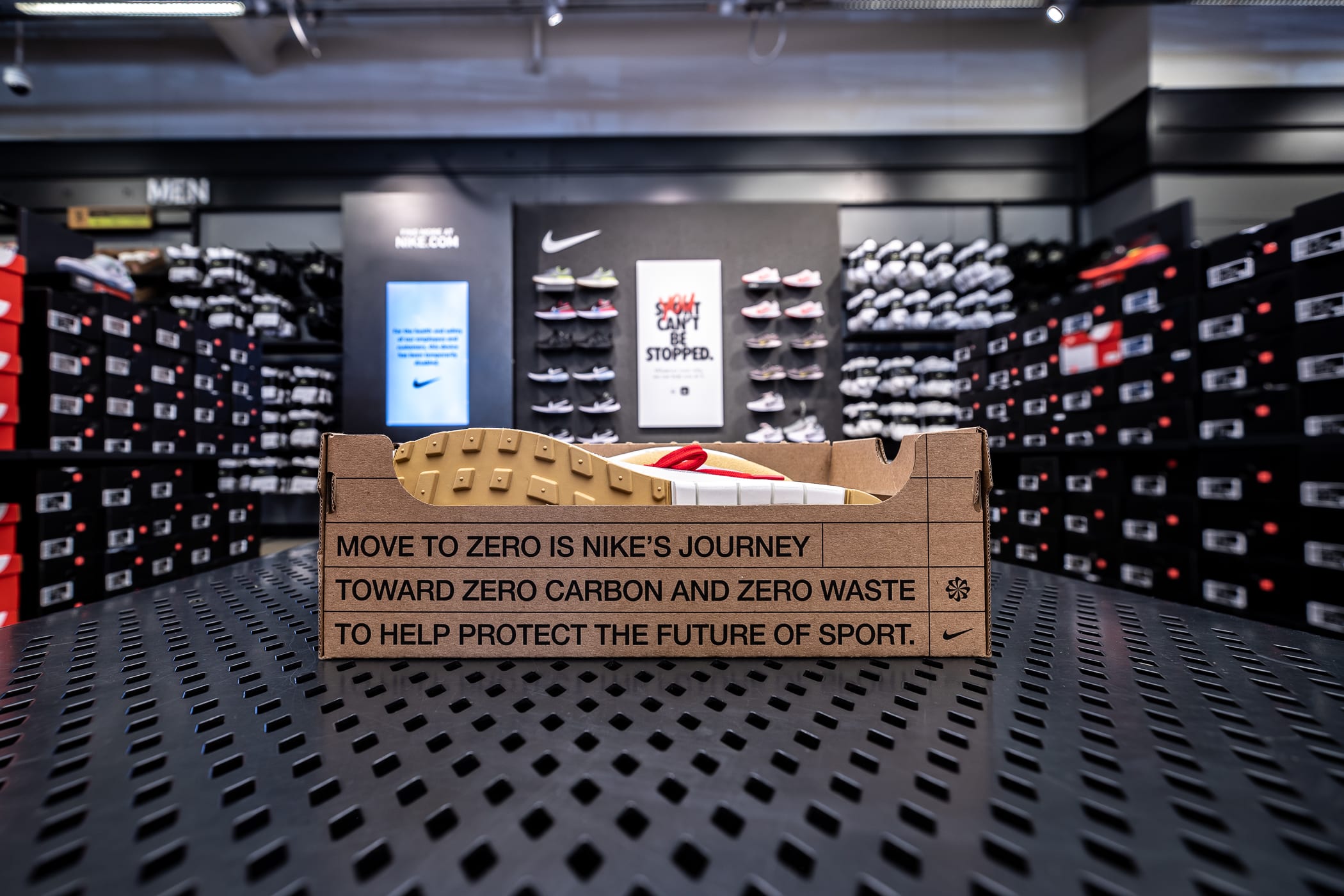 Nike refurbished box