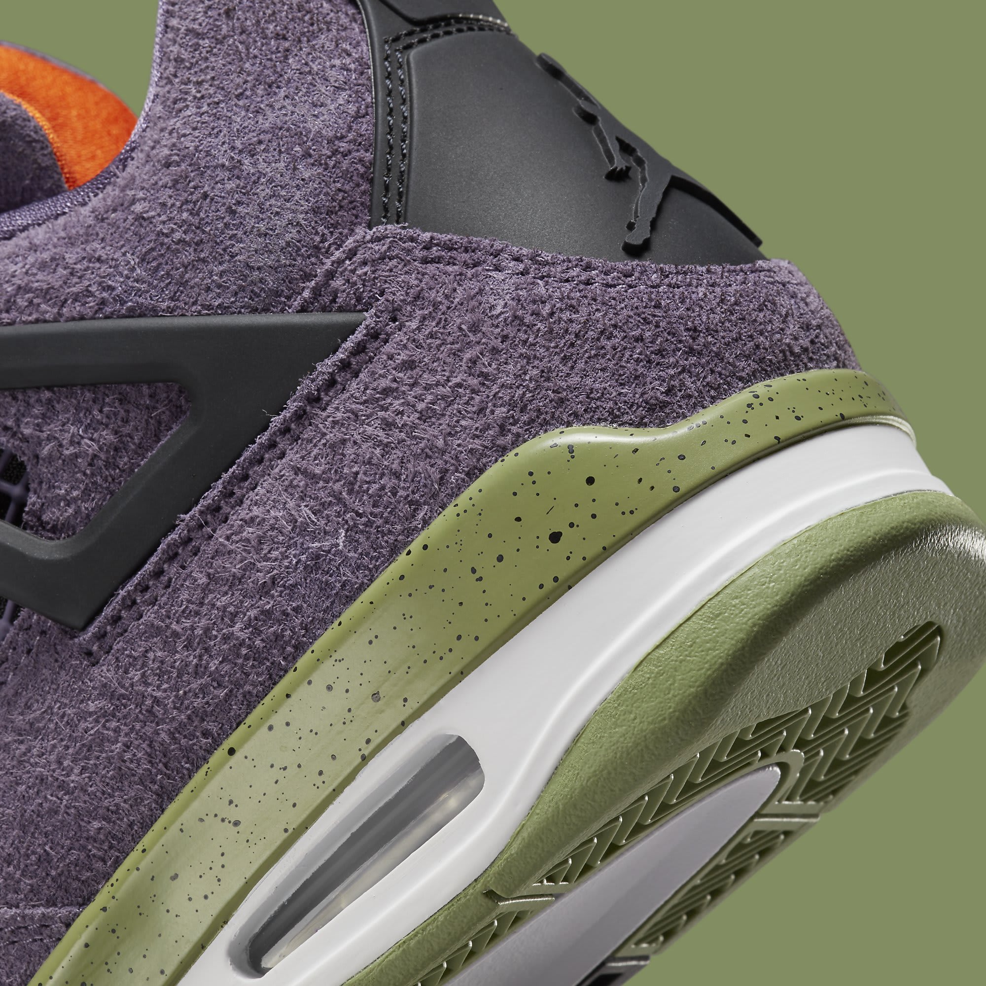 クーポン利用で1000円OFF 29 Nike WMNS Air Jordan 4 Canyon Purple