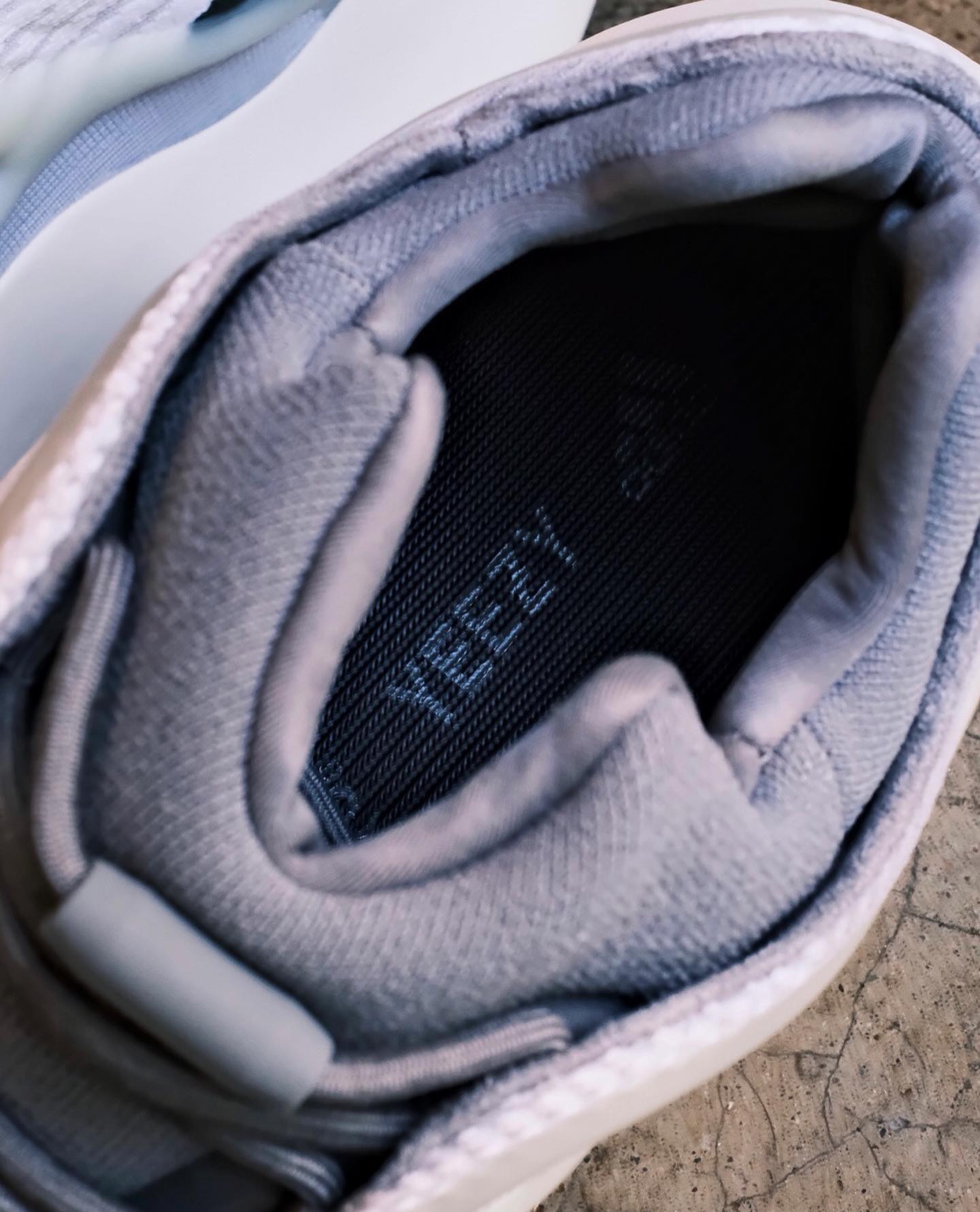 Adidas Yeezy 700 V3 'Fade Salt' Insole