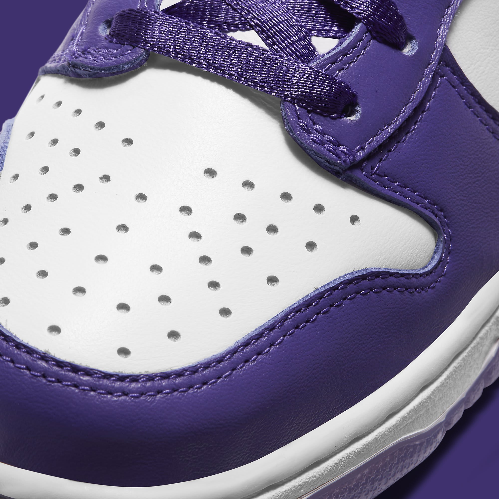 Nike Dunk High Women's Varsity Purple Release Date DC5382-100 Toe