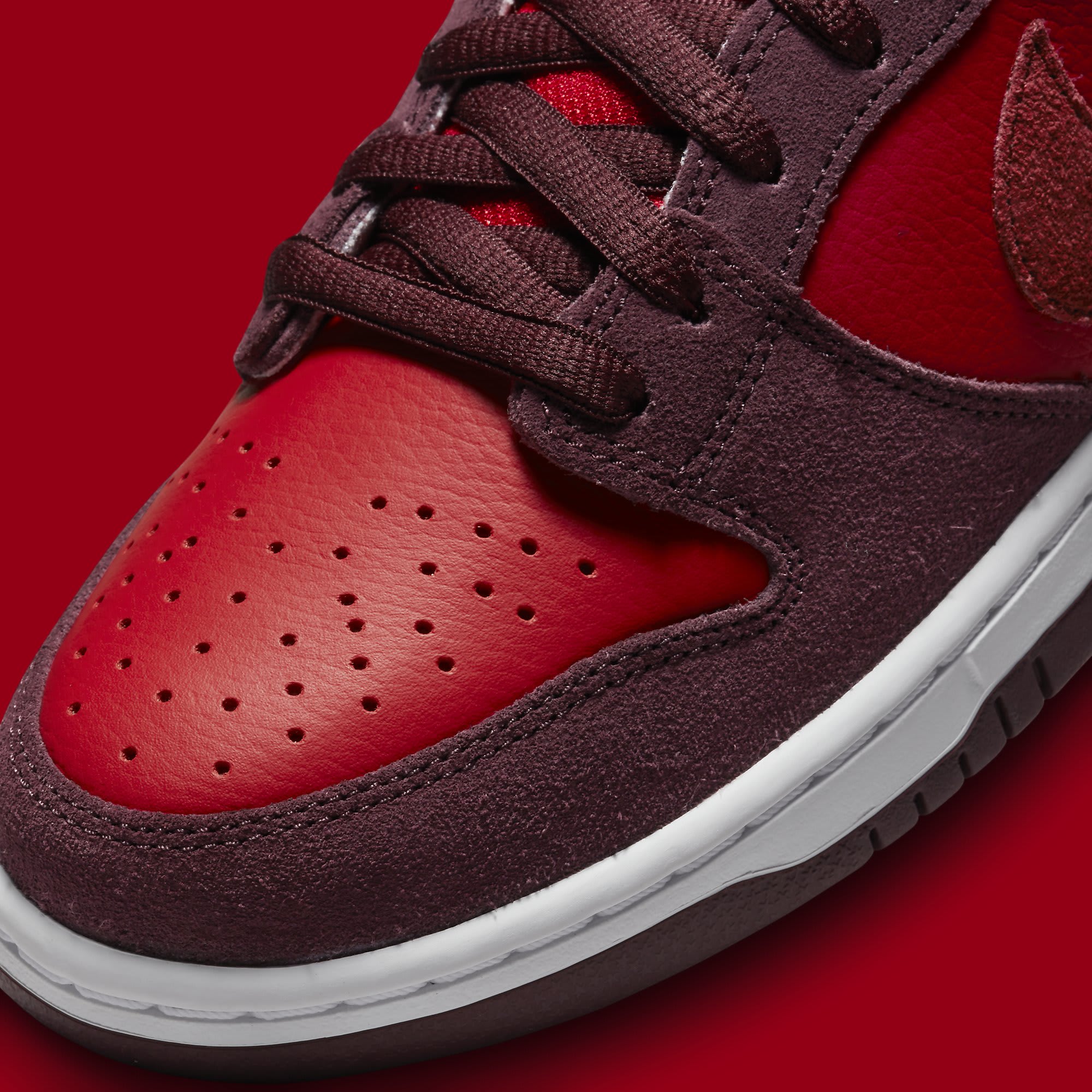 Nike SB Dunk Low Cherry Release Date DM0807-600 Toe Detail