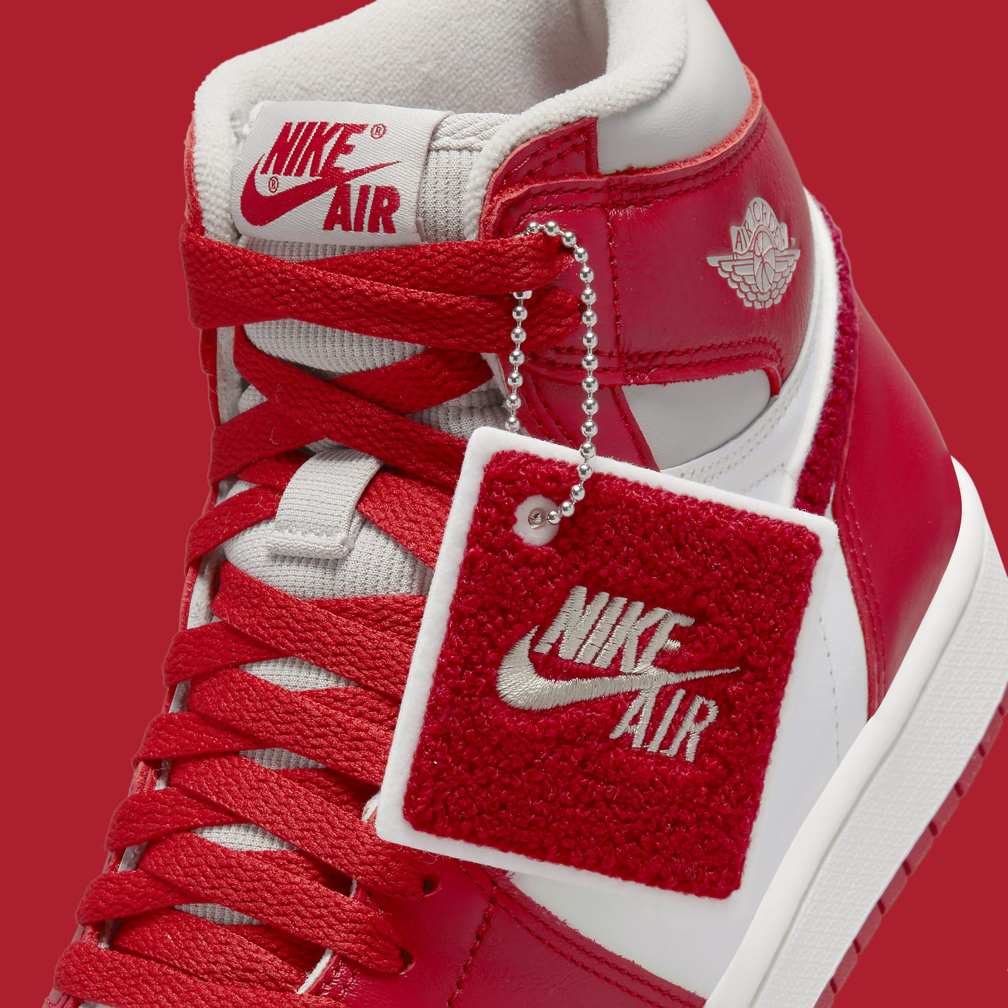 Air Jordan 1 High Light Iron Ore/Varsity Red/Sail DJ4891-061