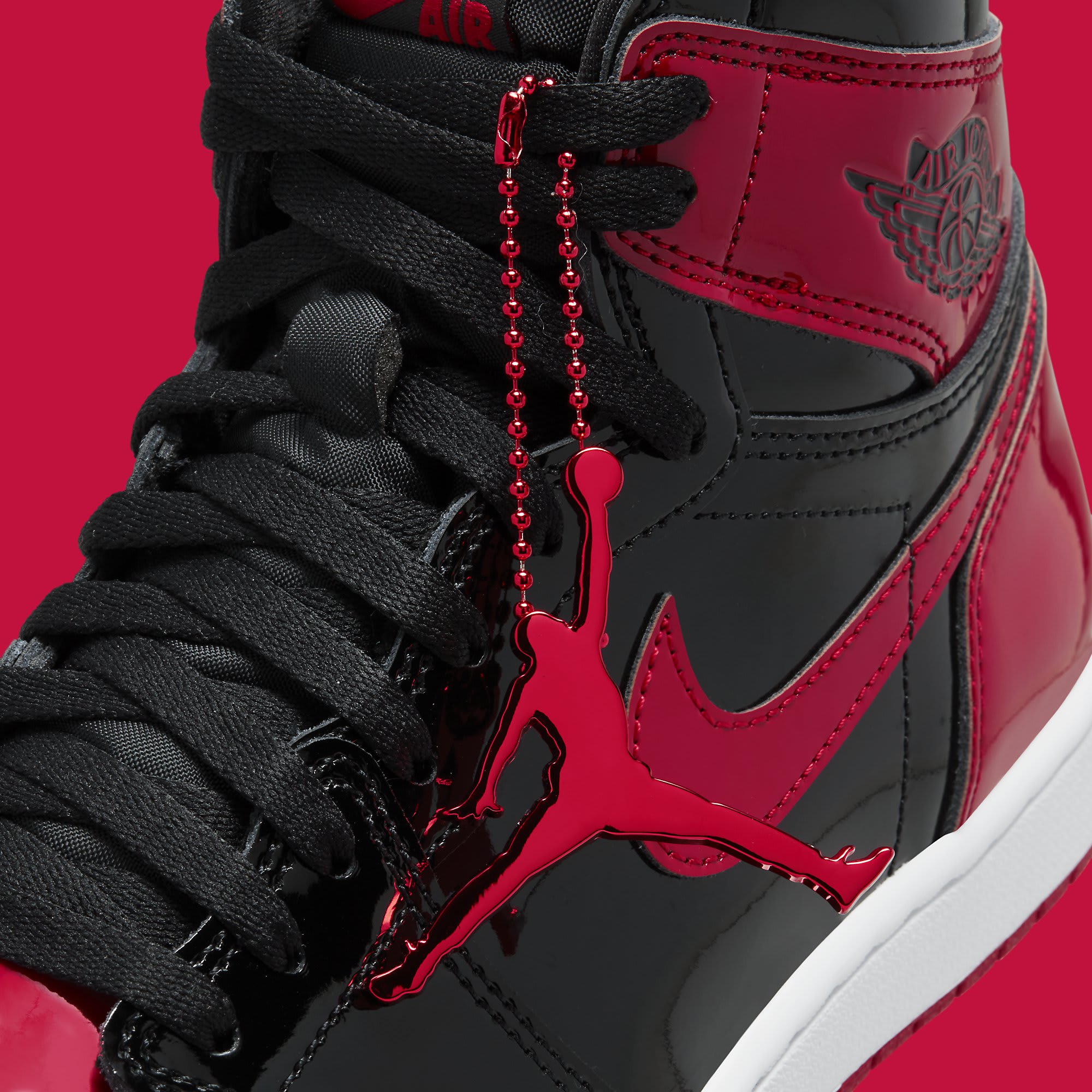 Air Jordan 1 Patent Bred Holiday 2021 Release Date 55088-063 | Sole ...