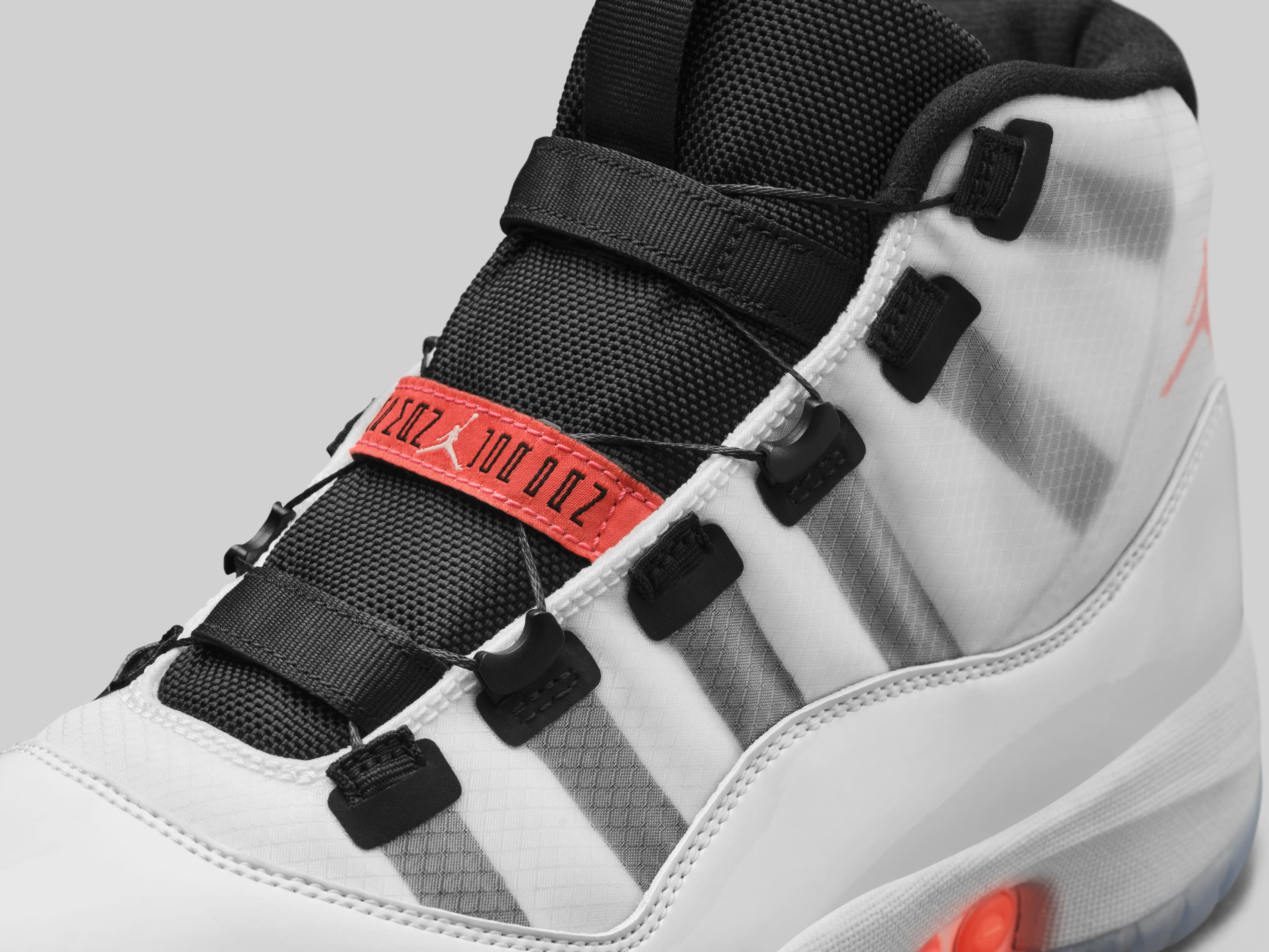 air jordan introduce self-lacing