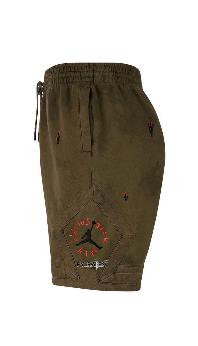 travis scott green shorts